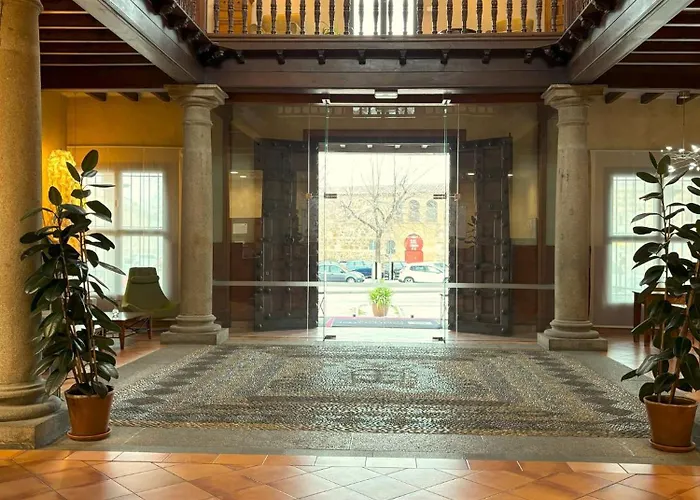 Hotel Sercotel Renacimiento