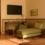 Sercotel Renacimiento Hotel