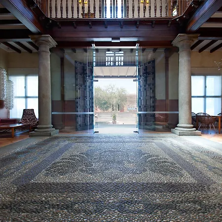 Sercotel Renacimiento מלון