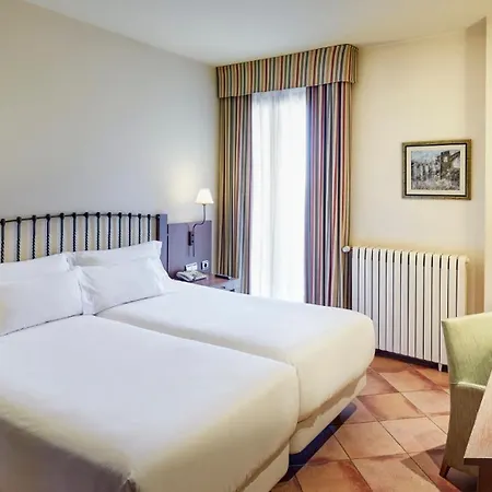 Отель Sercotel Renacimiento Толедо