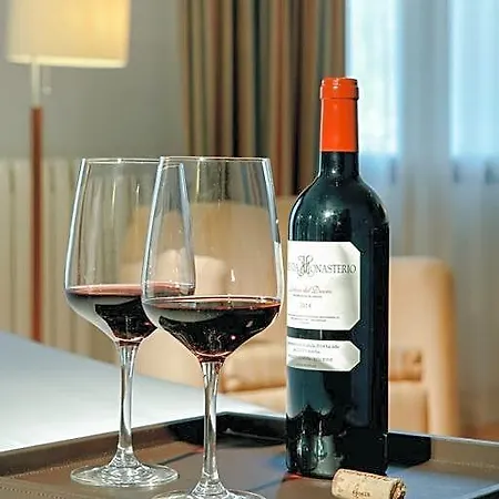 Sercotel Renacimiento 4* Толедо