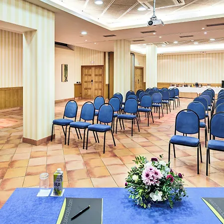 Отель Sercotel Renacimiento Толедо