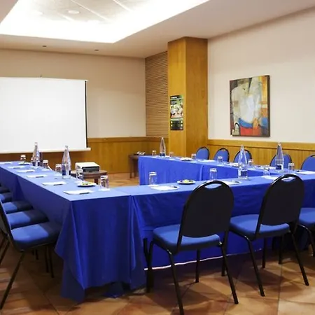 Готель Sercotel Renacimiento