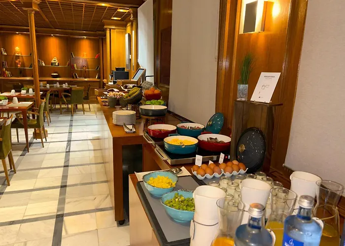 Sercotel Renacimiento מלון טולדו